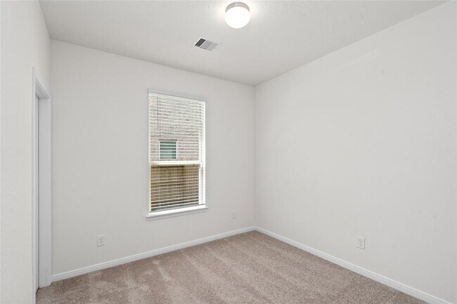 Building Photo - 7515 Sunlit Hbr Dr