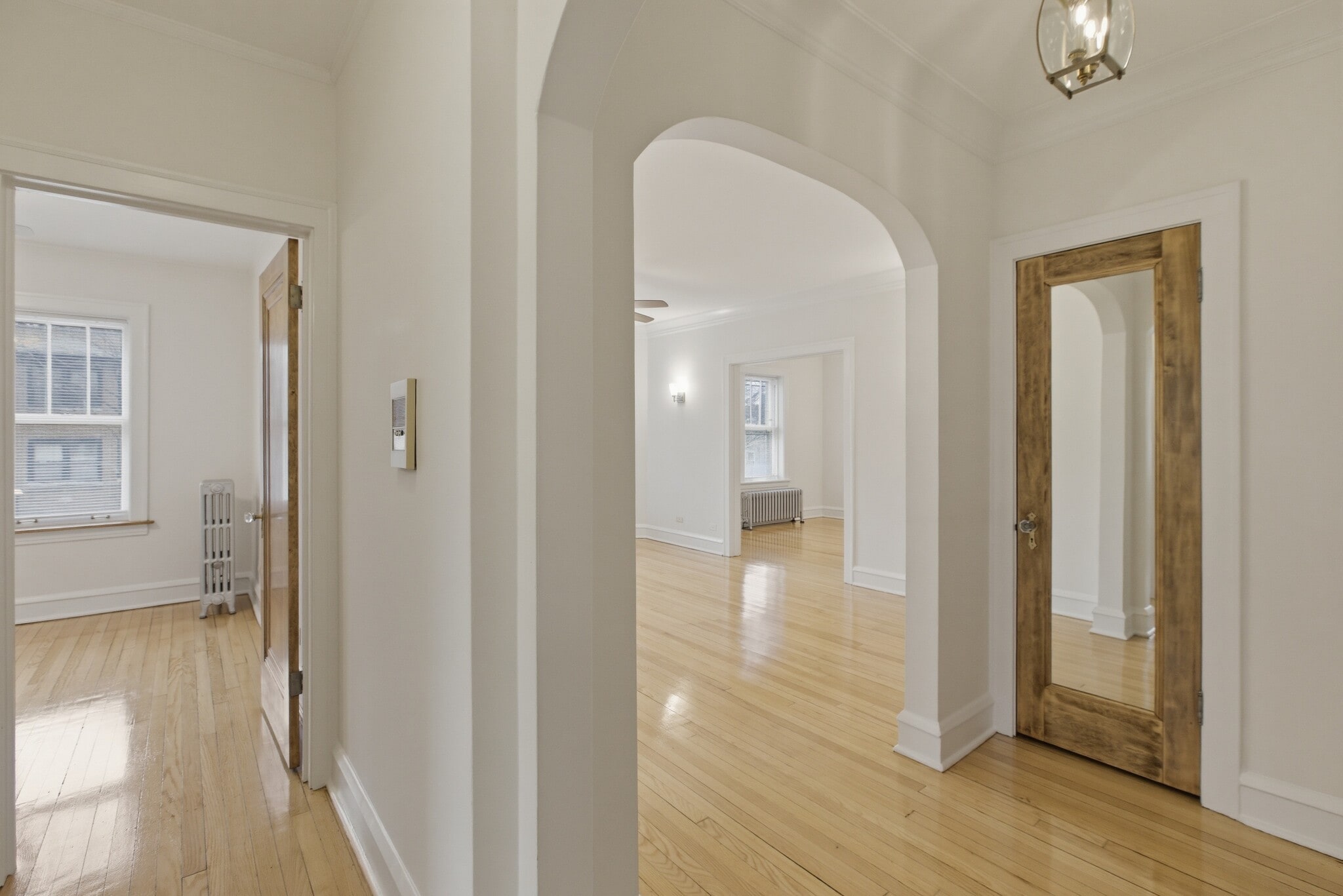 Building Photo - 814 Mulford St