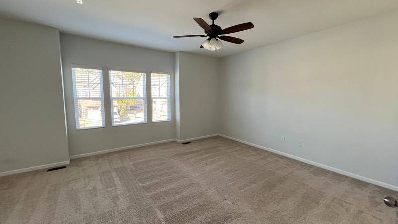Building Photo - 421 Durants Neck Ln