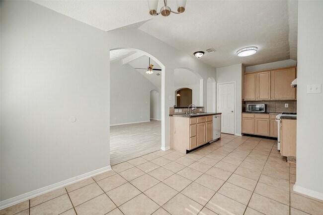Building Photo - 20503 Spring Mission Ln