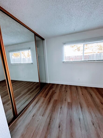 Bedroom 3 - 3401 Egmont Way
