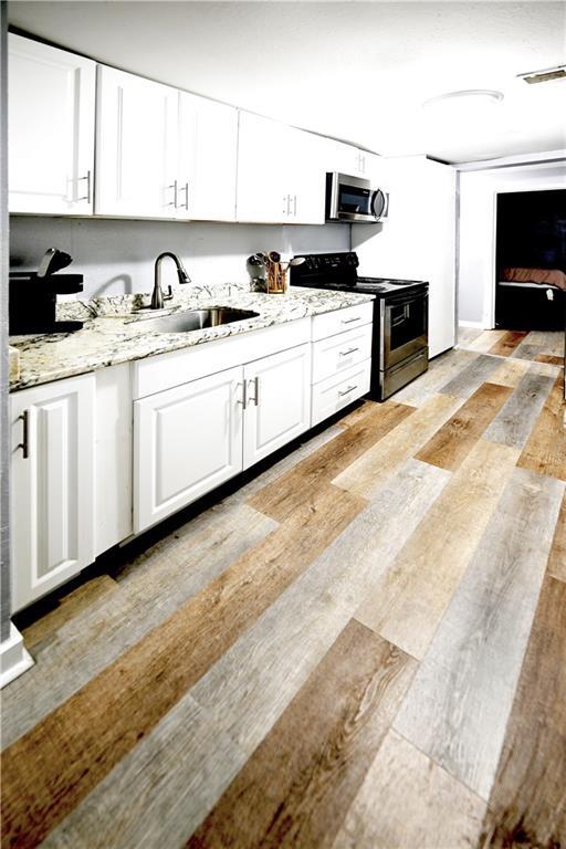 Building Photo - 539 Paines Ave NW