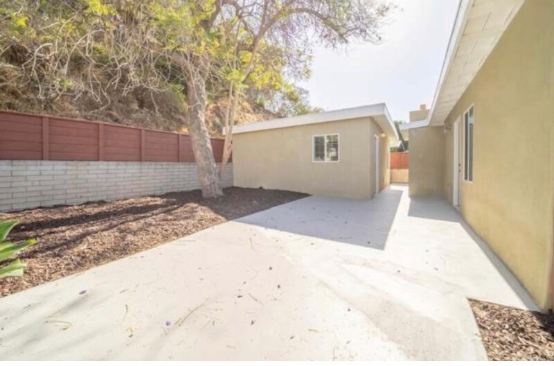 Building Photo - 6145 Streamview Dr