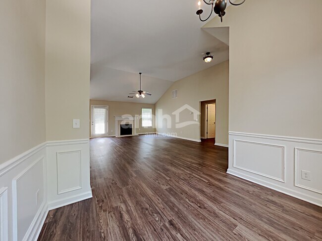 Building Photo - 2095 Mina Lane Dr