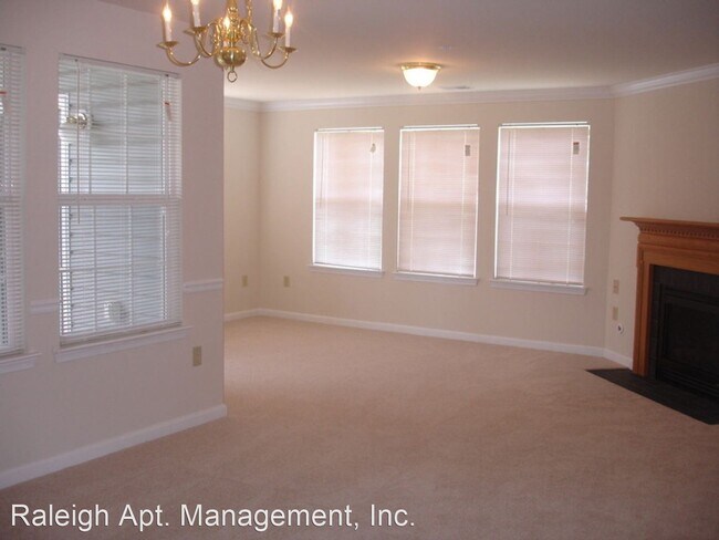 Building Photo - 45462 Westmeath Way