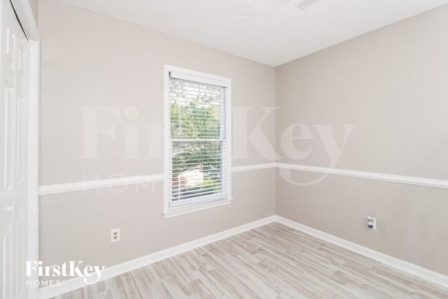 Building Photo - 432 Shadybrook Rd