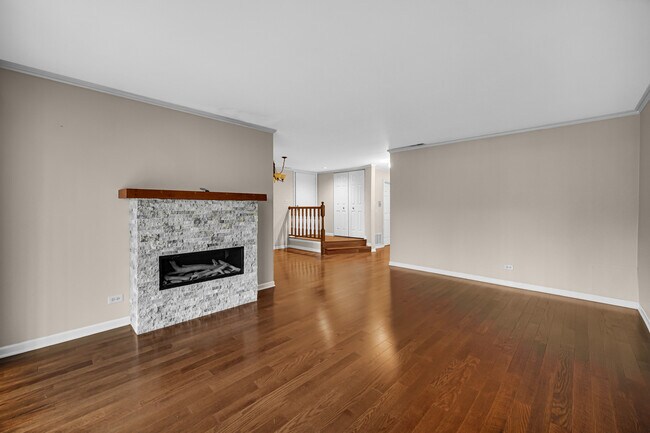 Building Photo - 1401 Wentworth Ct