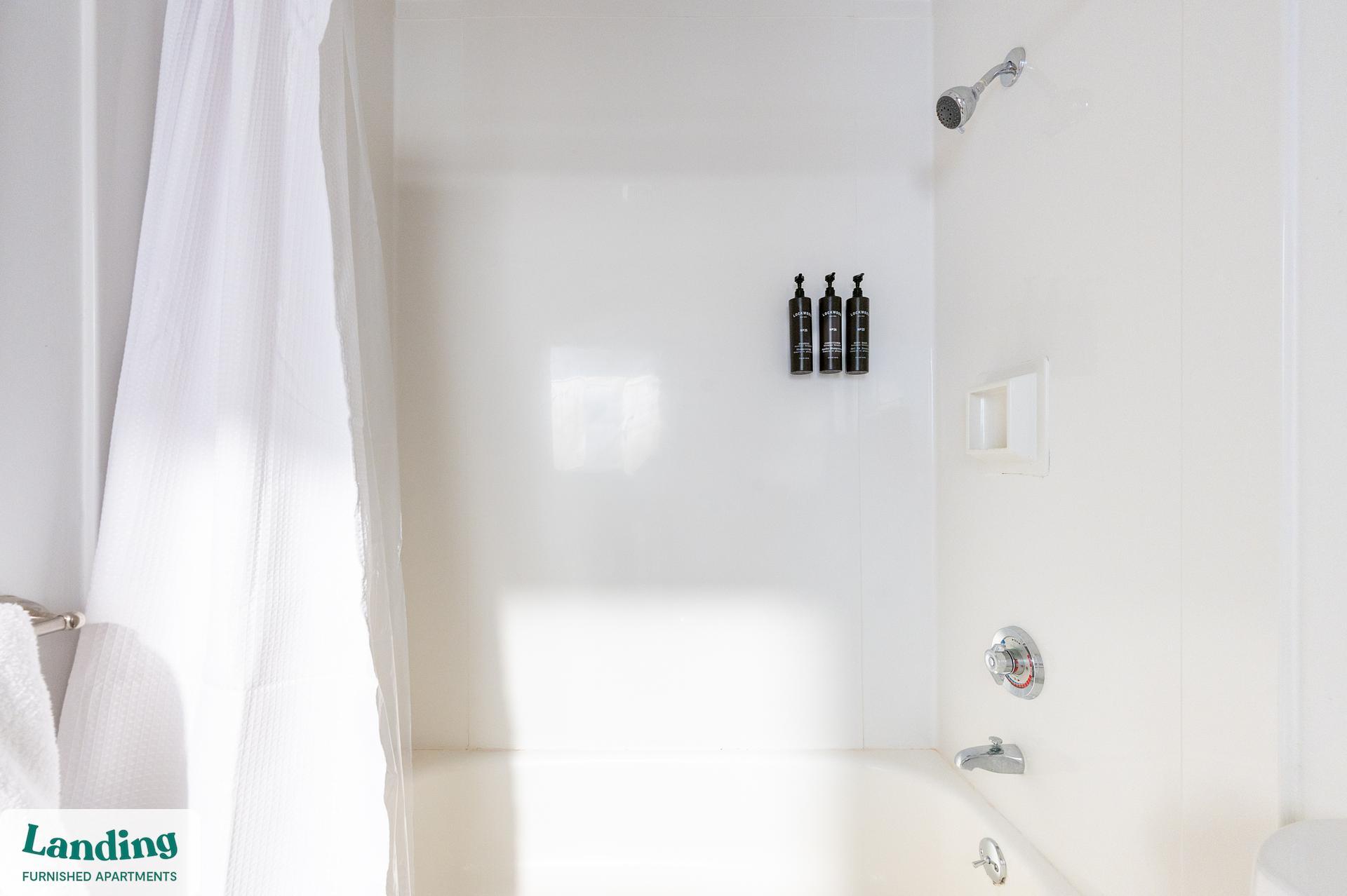 Building Photo - 45 Willow St