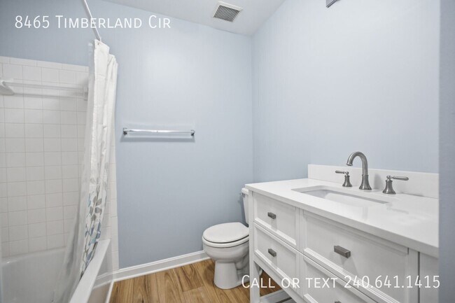 Building Photo - 8465 Timberland Cir