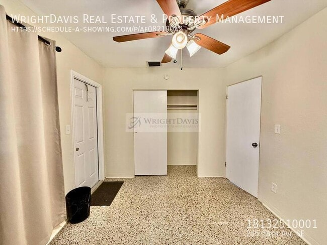 Building Photo - 255 38th Ave SE