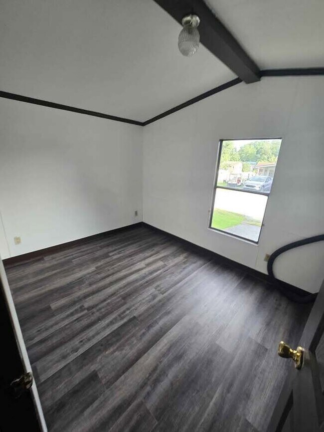 Building Photo - OWNER WILL FINANCE
