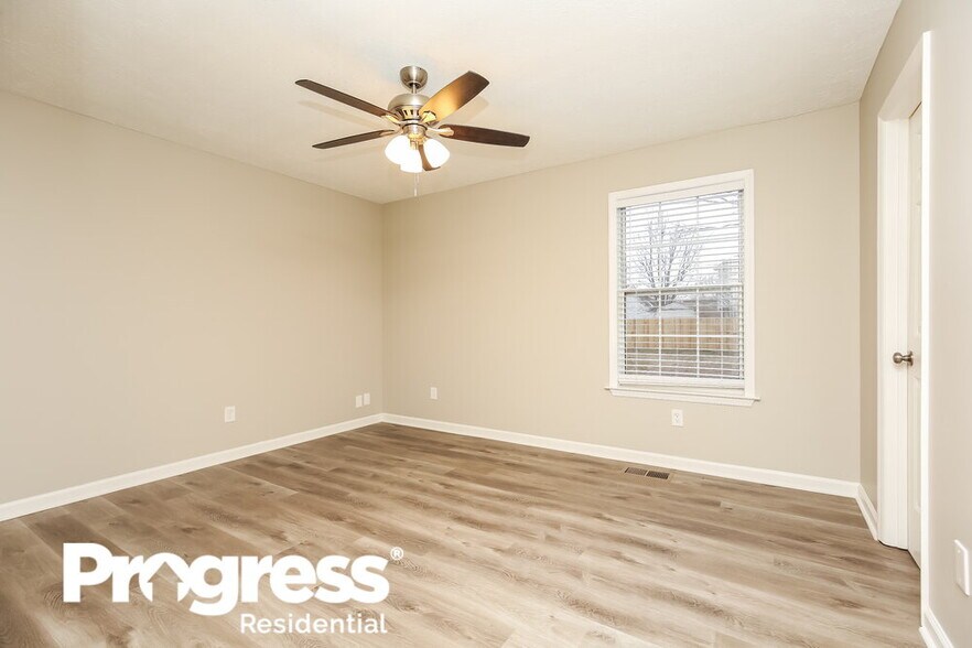 Building Photo - 403 Waters Edge Ln