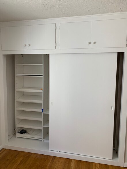 2ND BEDROOM -CLOSET - 1047 E 1st St