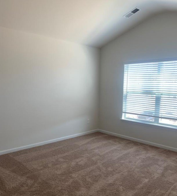 Building Photo - Spacious 3 Bed Townhouse with 2 Full Baths in Greer, SC -