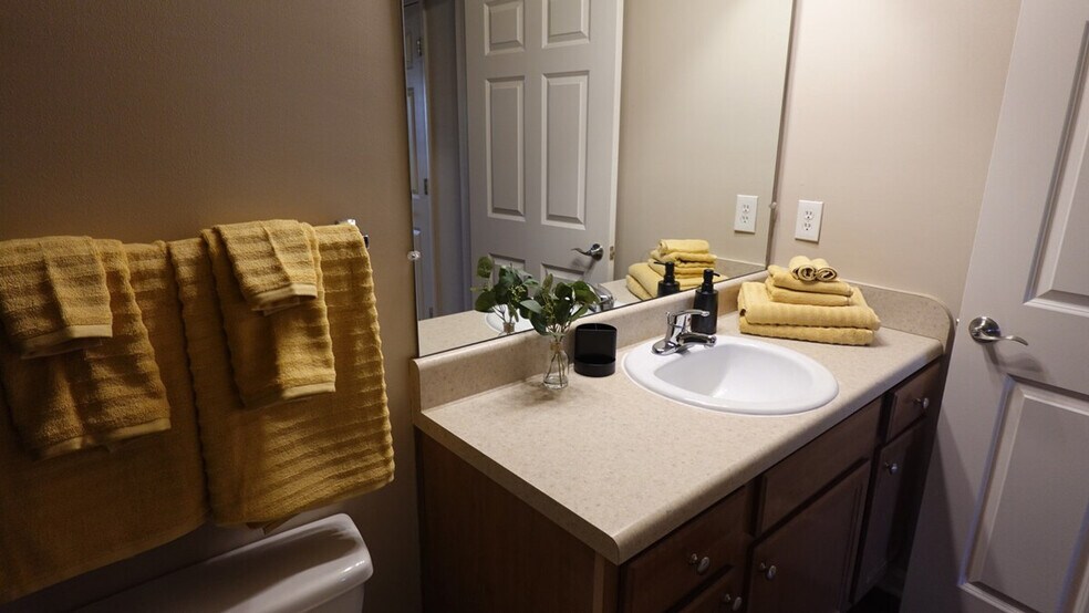 Building Photo - 170 Rockberry Wy