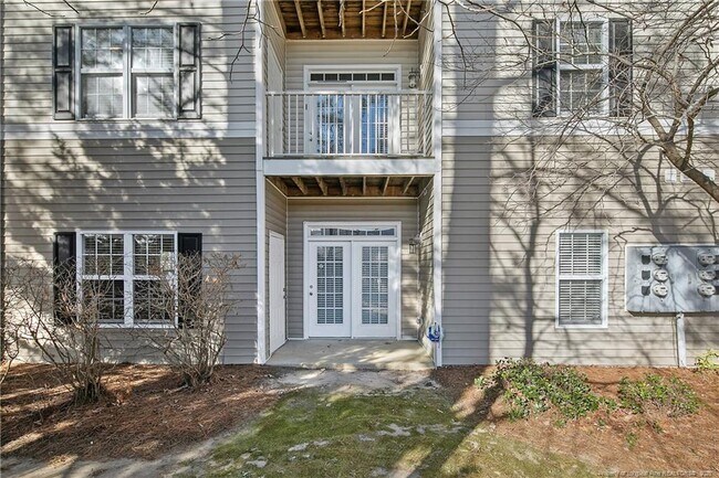 Building Photo - 625 Marshtree Ln