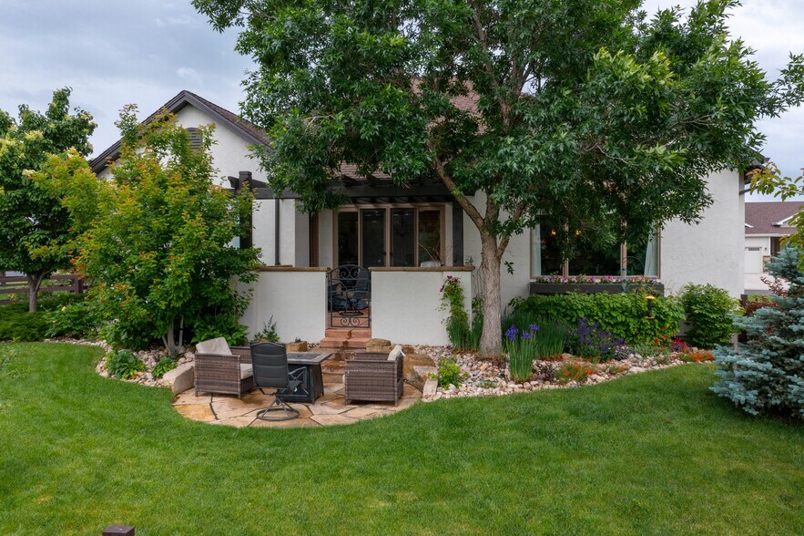 Building Photo - 972 Hawkshead St