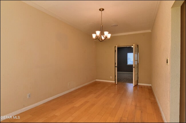 Building Photo - 6123 La Posta Dr