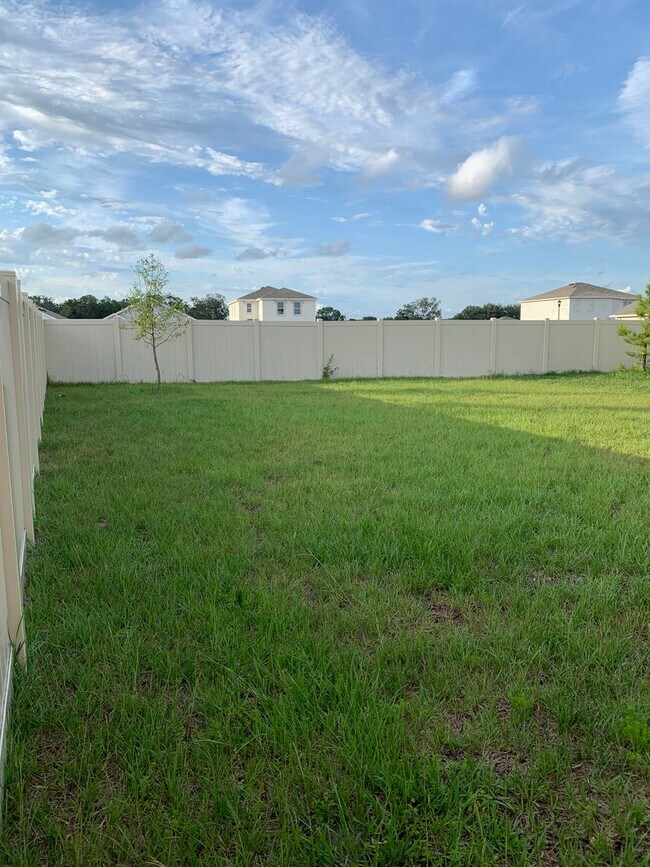 Building Photo - 33997 Jasper Stone Dr