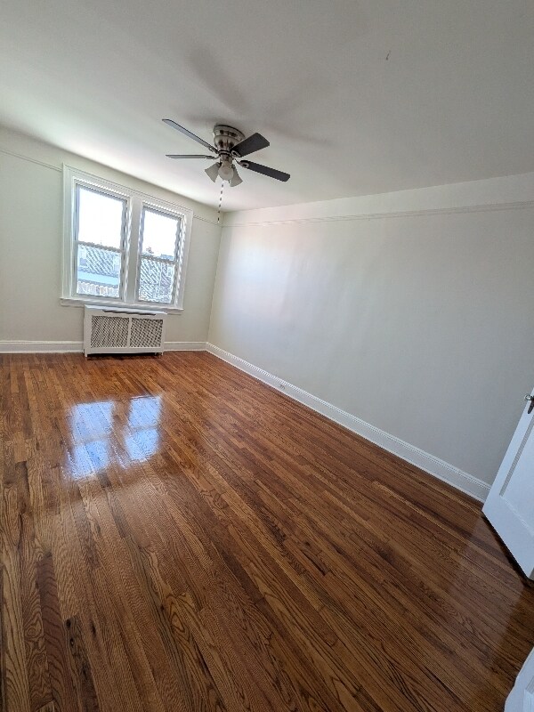 Building Photo - 52-21-5279 79th St