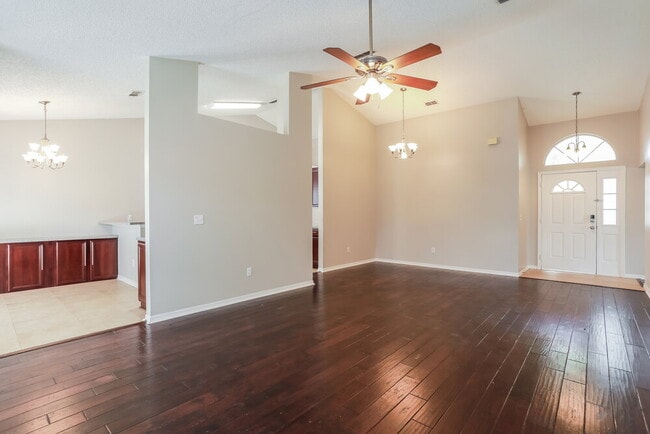 Building Photo - 4642 Ridge Point Ct