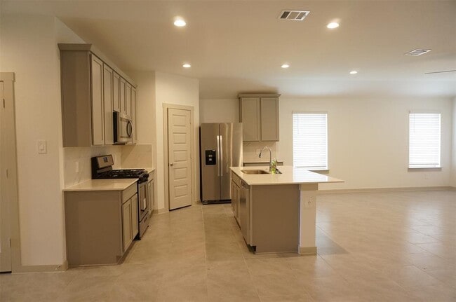 Building Photo - 3966 Canyon Shore Ln
