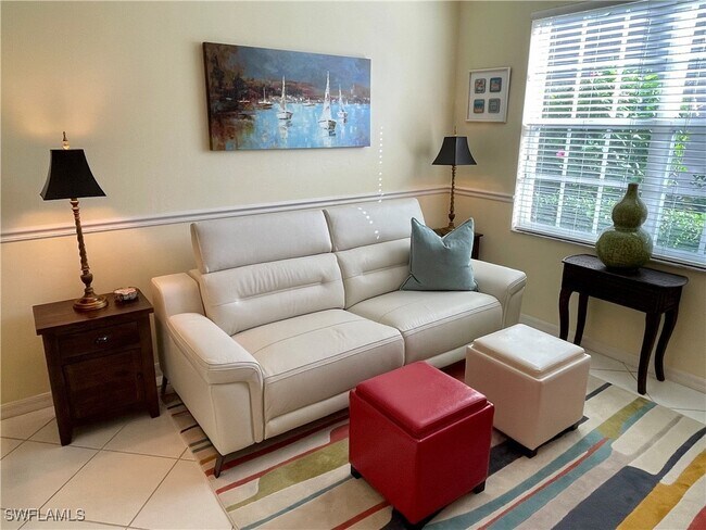 Building Photo - 5693 Heron Ln