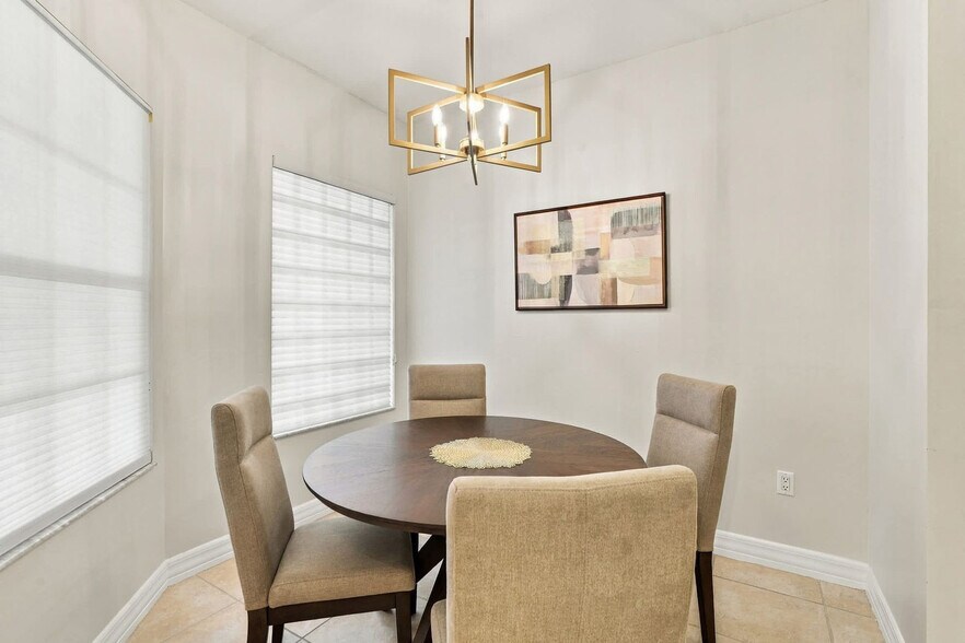 Building Photo - 401 Bayfront Pl