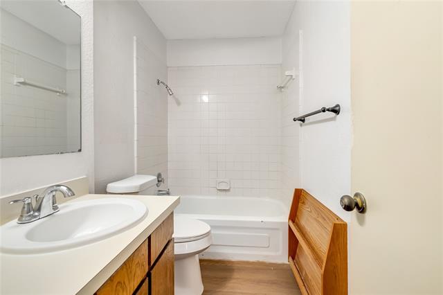 Building Photo - 420 Claire Ct