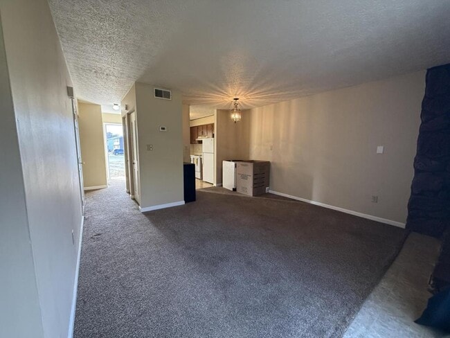 Building Photo - 1238 Clear Ridge Ln