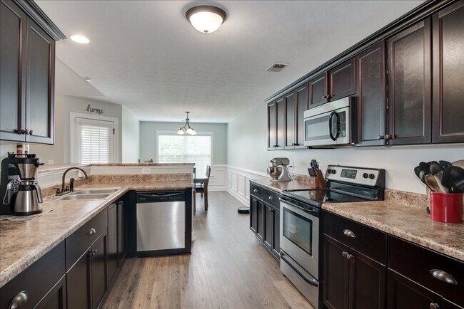 Building Photo - 632 Shipley Ave