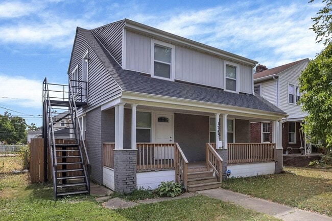 Primary Photo - 1745 Sullivant Ave