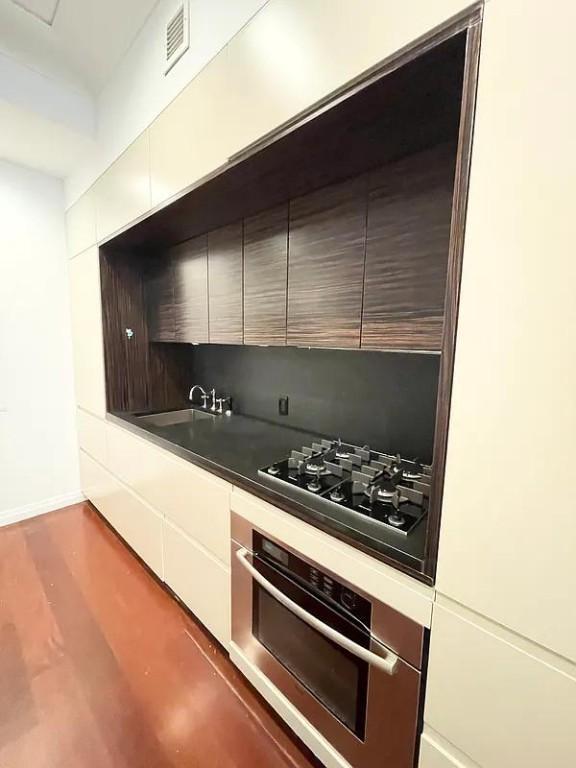 Building Photo - 1 bedroom in NEW YORK NY 10005