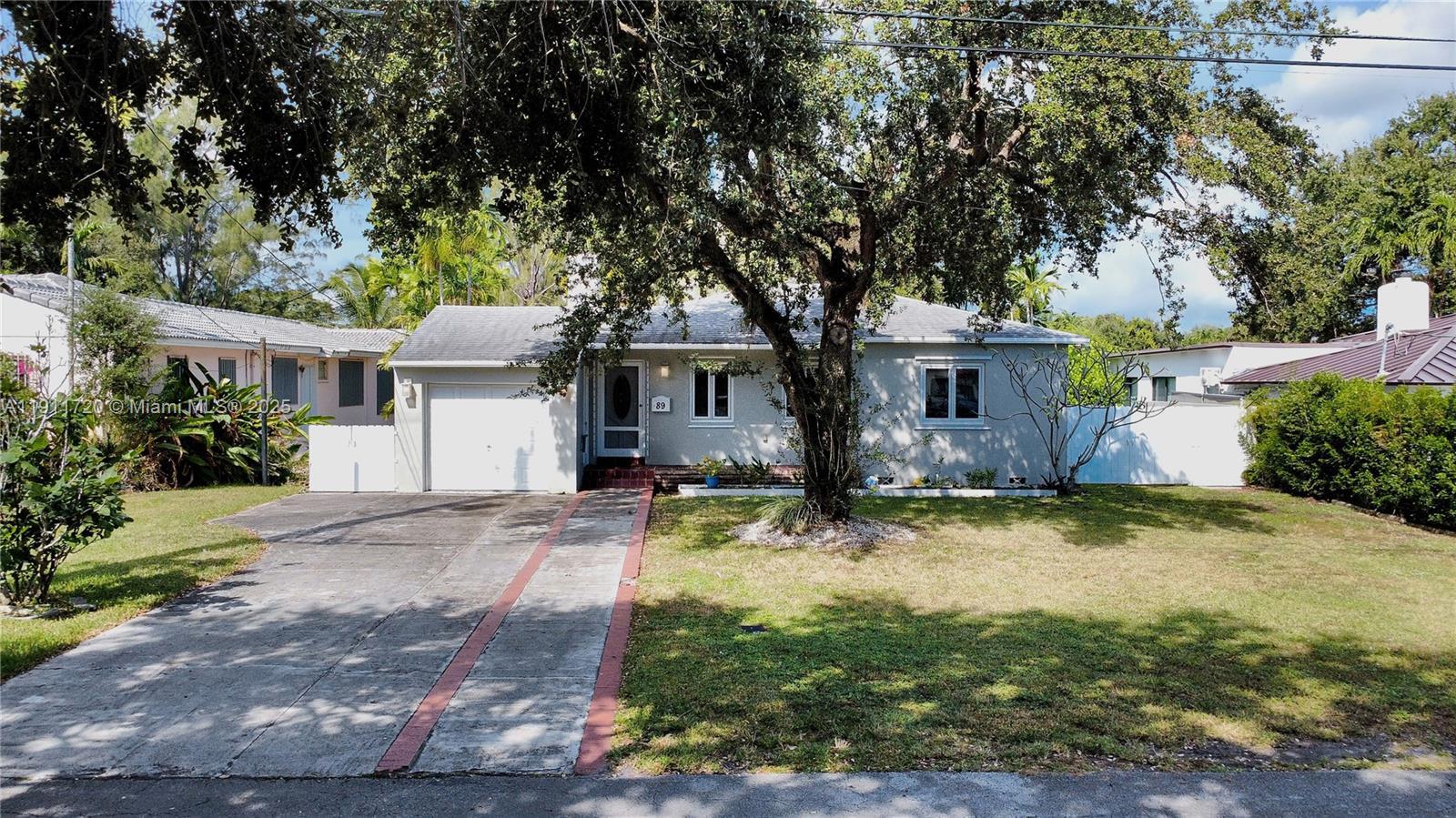 Building Photo - 89 Corydon Dr