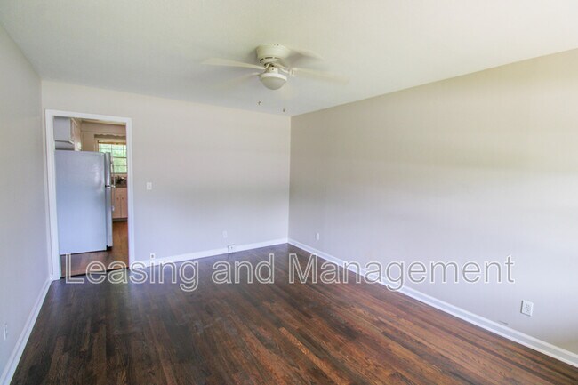 Building Photo - 1026 Harbor View Rd