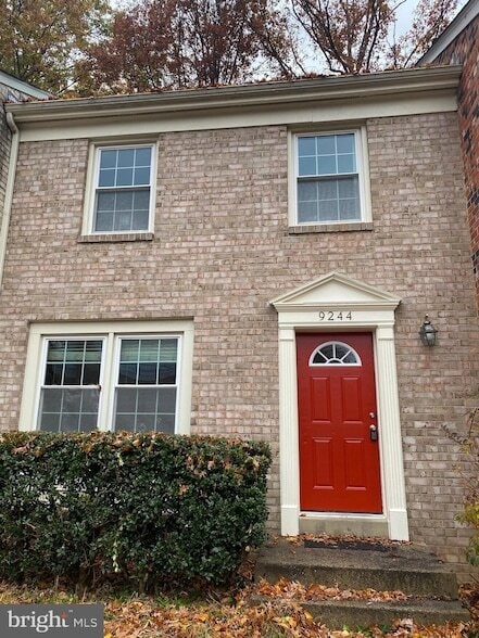 Building Photo - 9244 Sprucewood Rd