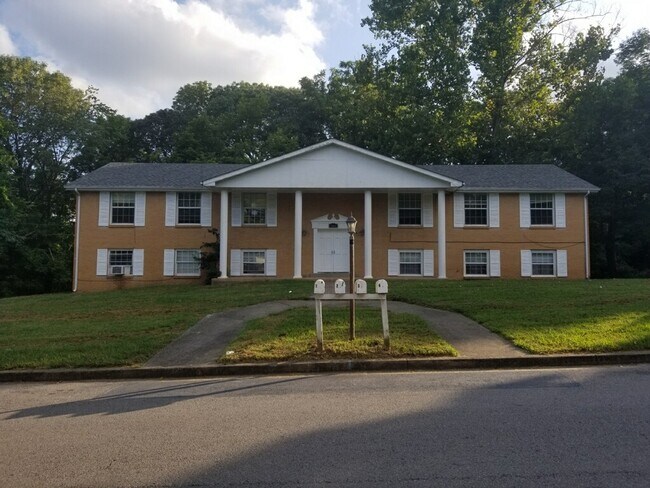 Front - 366 Ryder Ave