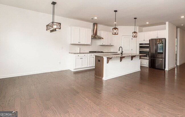 Building Photo - 5575 Coltman Dr