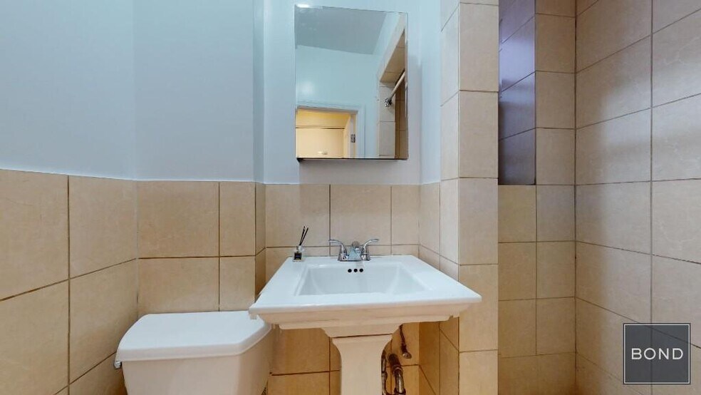 Building Photo - 207-209 West 11th Street
