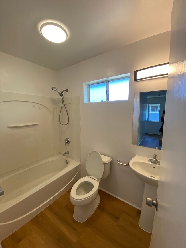 Building Photo - 91-318 Makalea Street #42