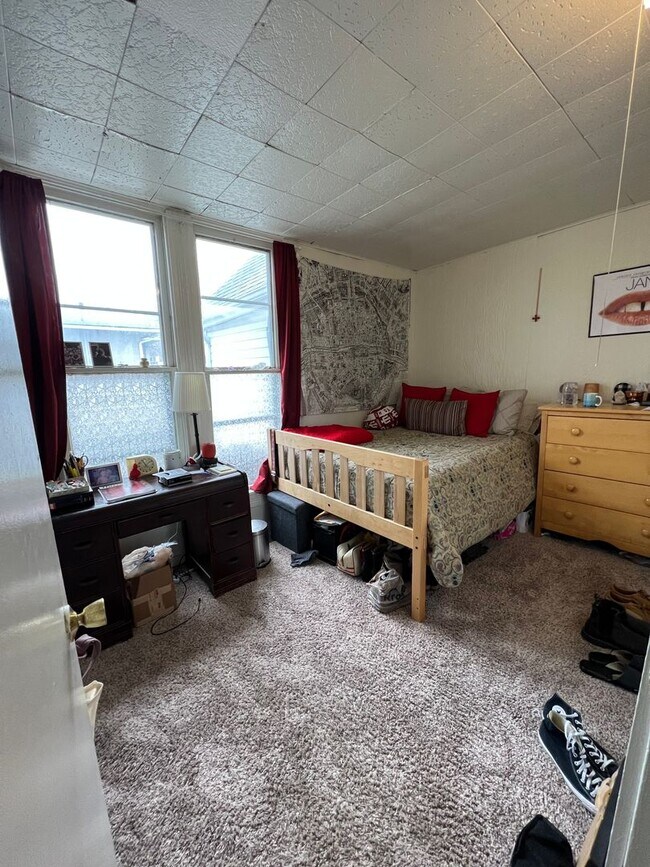 Building Photo - Available August 2026.  Monthly rent $1,295