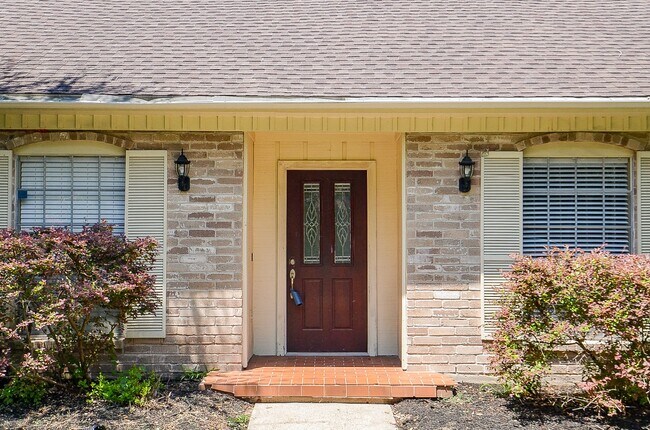 Building Photo - 2554 Hodges Bend Cir
