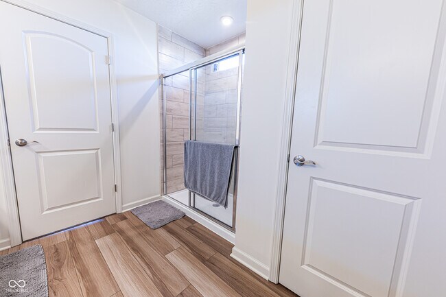 Building Photo - 6786 Sable Point Dr