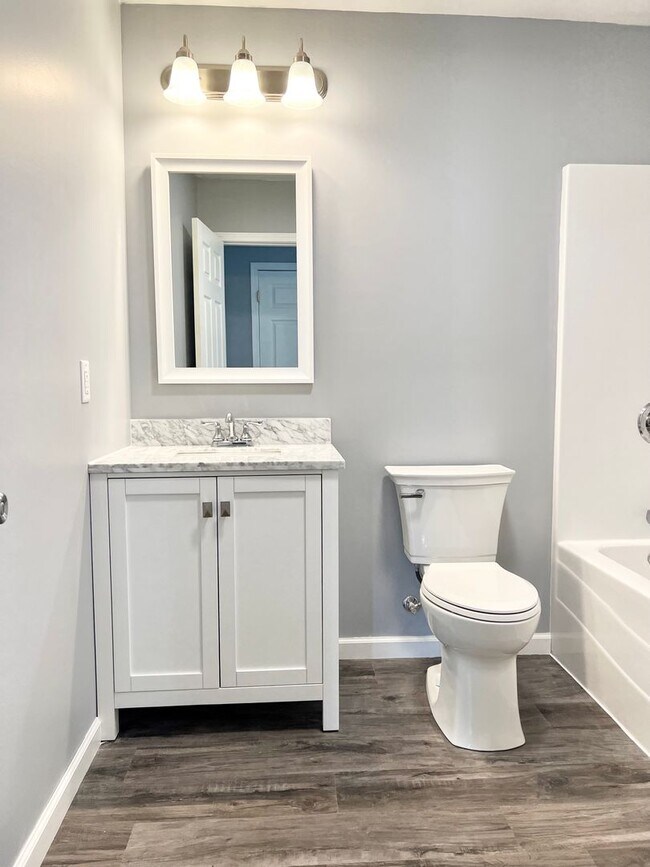 Building Photo - Deposit moves you in — no rent until September 1st! Newer Construction 2-Bedroom Home!