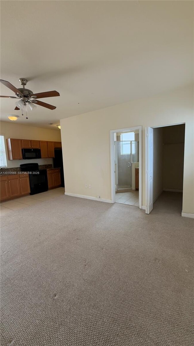 Building Photo - 9273 SW 172nd Ave