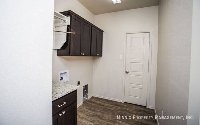 Building Photo - 12007 Englewood Ave