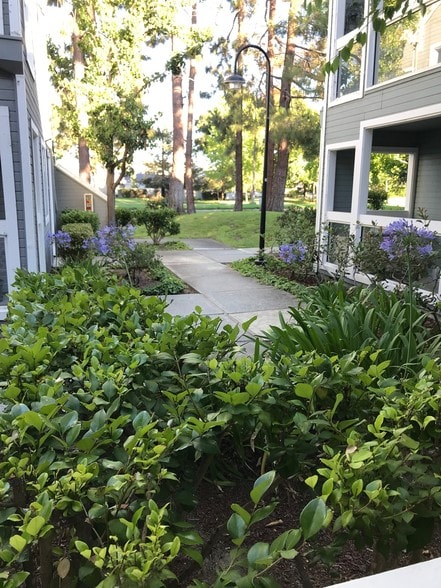 Building Photo - 826 Boardwalk Pl