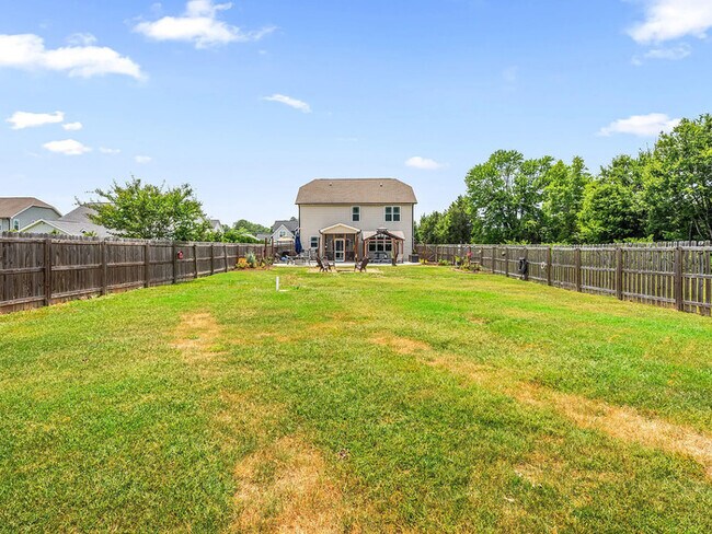 Building Photo - Lease OR Lease to Own