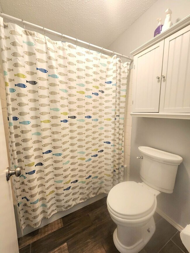 Building Photo - Charming Home with Pool & Prime Location!