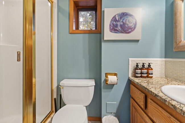 Building Photo - 10507 Rainier Ave S